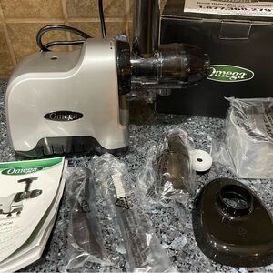 New Omega Juicer System